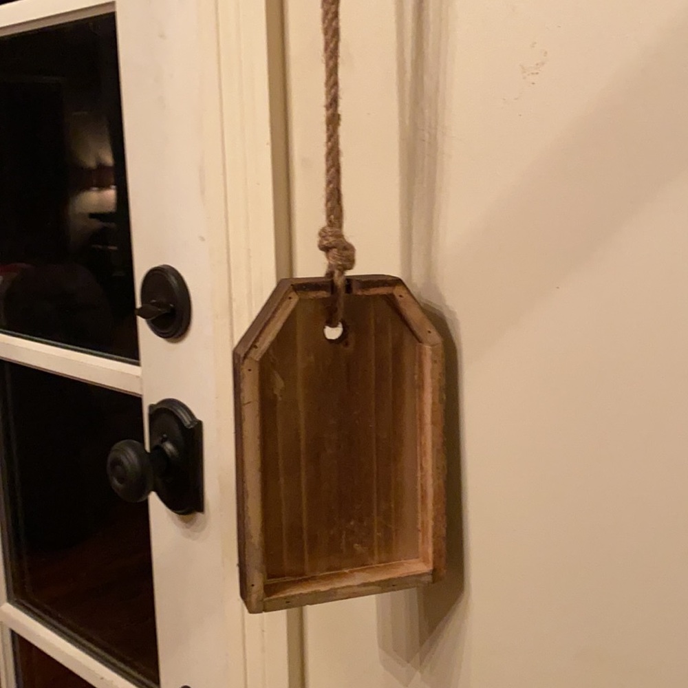 -Rustic look “J” wall art - Picture 5 of 5